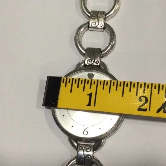 Women’s Watch by Brighton York nice size face and good looking color sliver - Picture 3 of 8